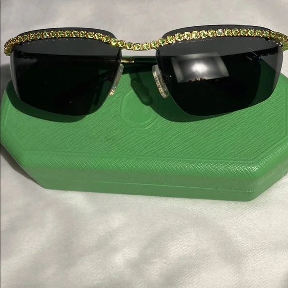 Swarovski | Accessories | Swarovski Black And Green  display picture 1
